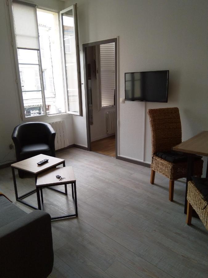 Nid Douillet Apartment Рошвор Екстериор снимка