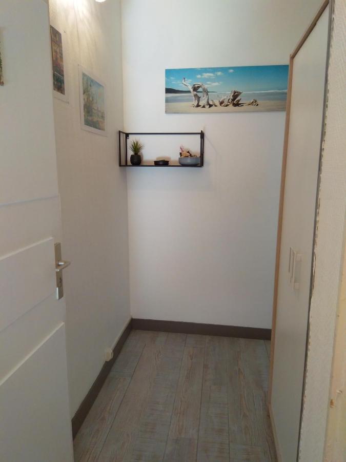 Nid Douillet Apartment Рошвор Екстериор снимка